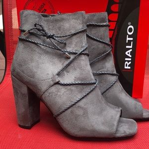 Rialto MILA light Grey/ Suedette Bootie